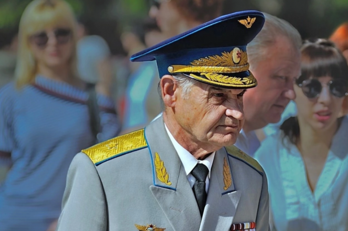    Скончался бывший глава Борисоглебского авиационного училища под Воронежем