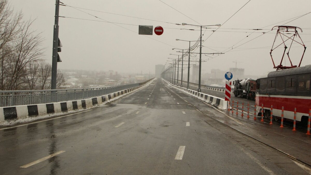     Высотки собираются построить у Молитовского моста в Нижнем Новгороде. Об этом говорится в документации на сайте областного минграда.