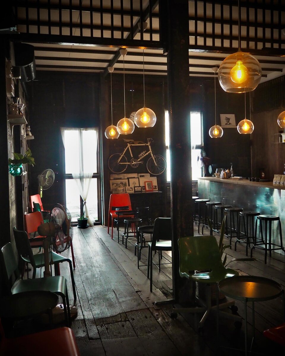 Источник фото: https://www.facebook.com/motherroaster/photos.