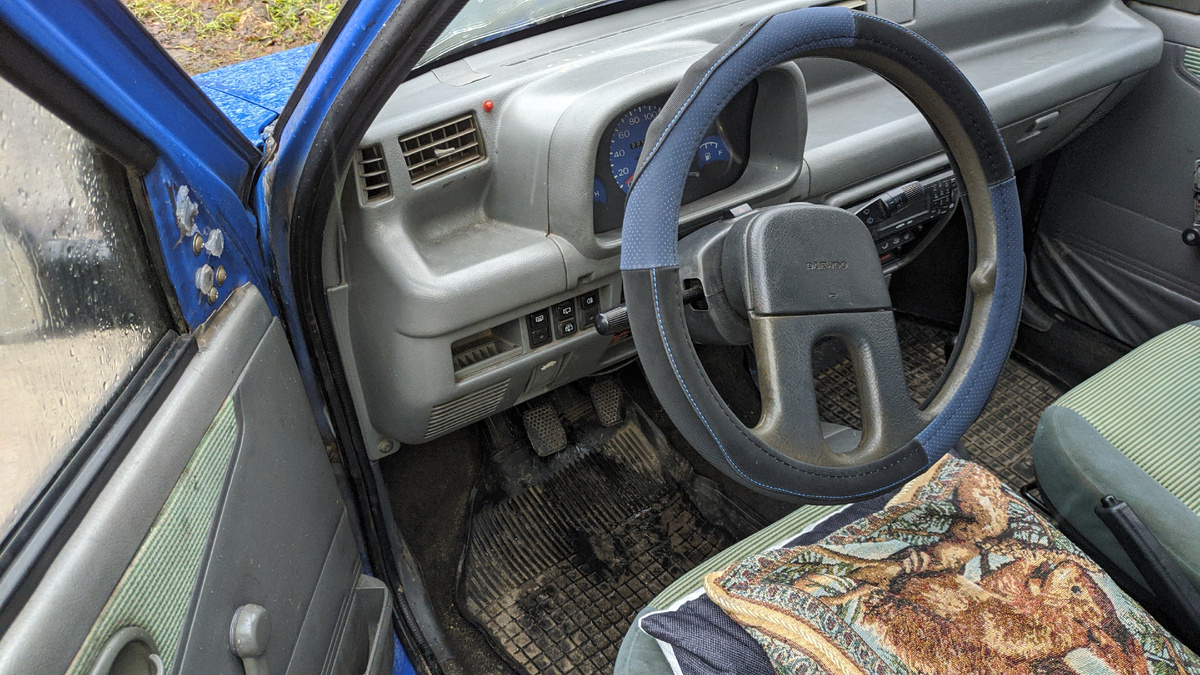 Вечная проблема-песок в салоне 