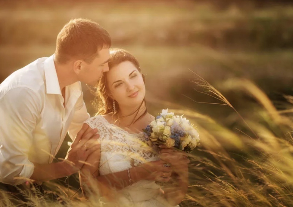 Двое во Вселенной!