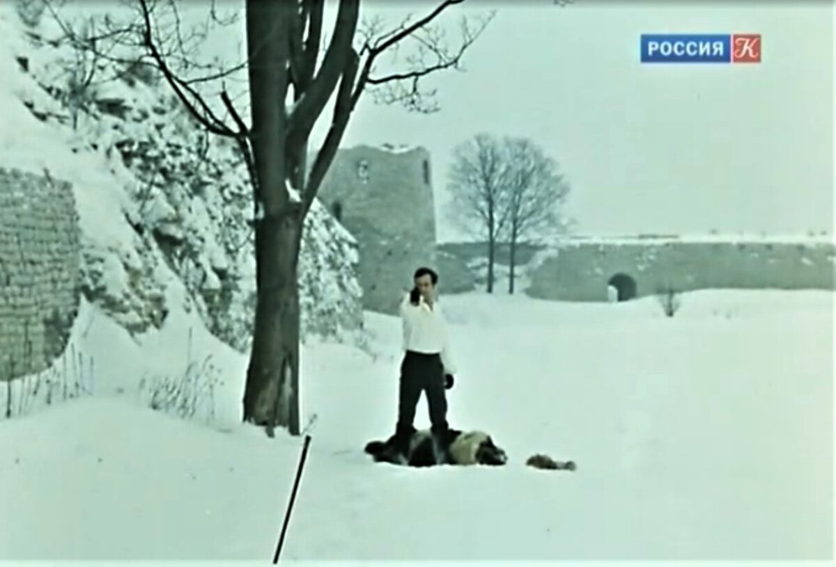 кадр из фильма "Открытая книга" 1977 г. Вид на башню "Луковка"