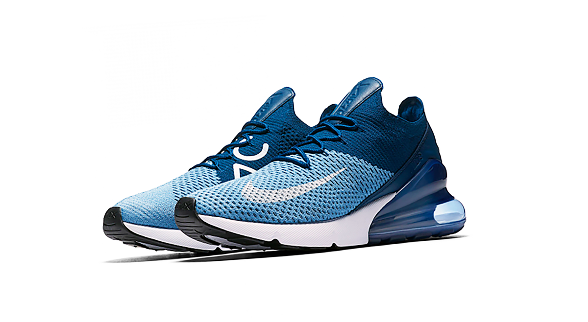 Nike Air Max 270 Flyknit