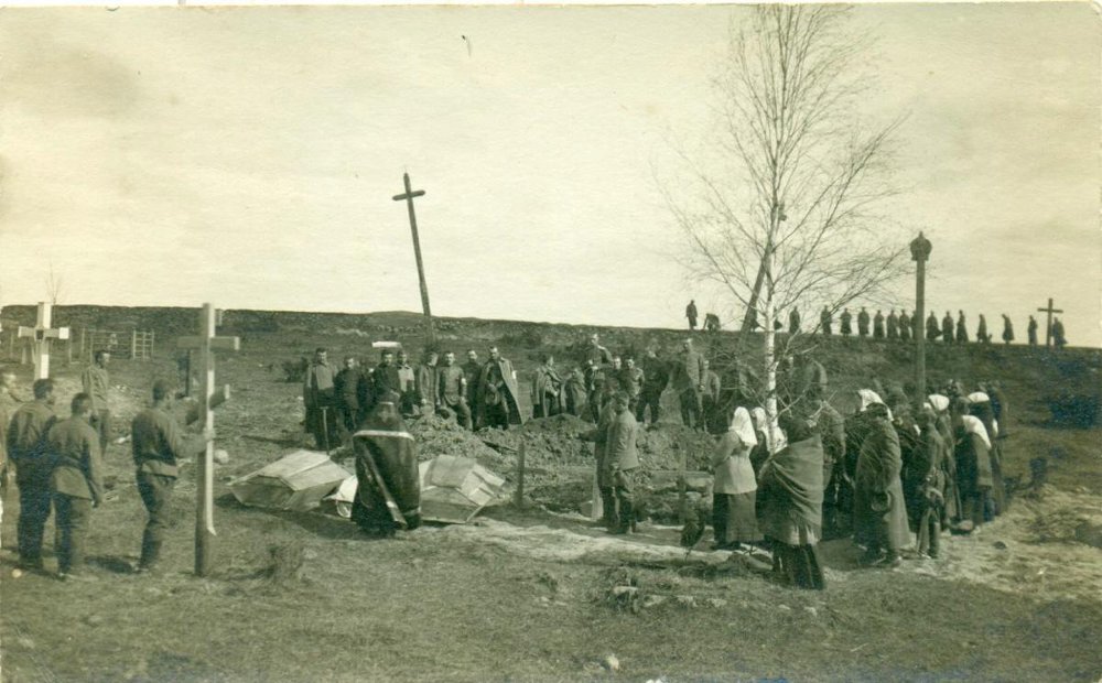 Похороны погибших на войне. 1915 год. Фото: Музей Лаишевского края.