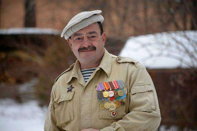 «Мужик с усами, который ест тараканов»-заядлый путешественник Михаил Кожухов4