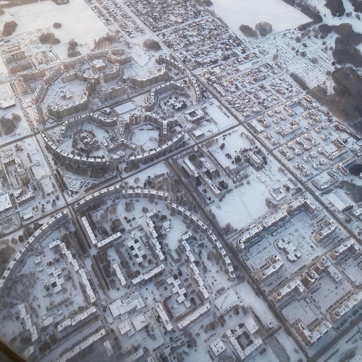 Необычная конфигурация домов привлекла мое внимание