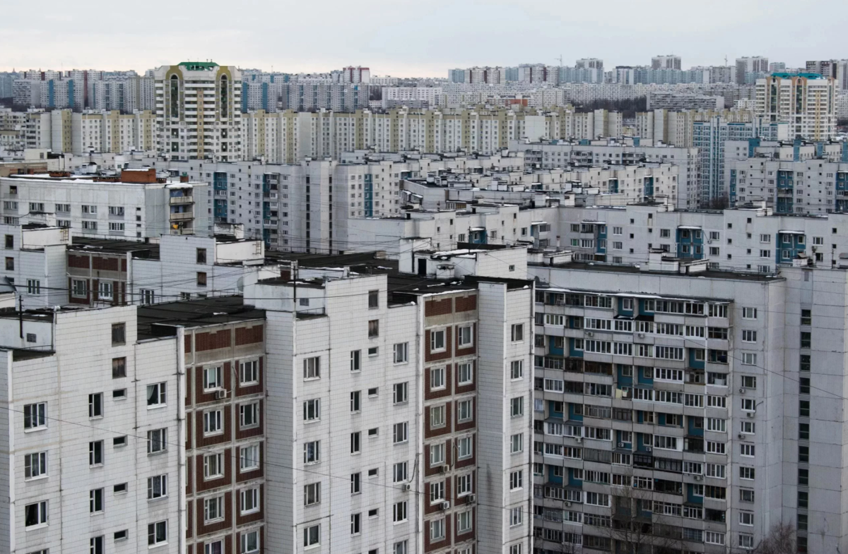 Панельный дом. Москва панельки. Панельный многоэтажный дом. Серые панельные многоэтажки.