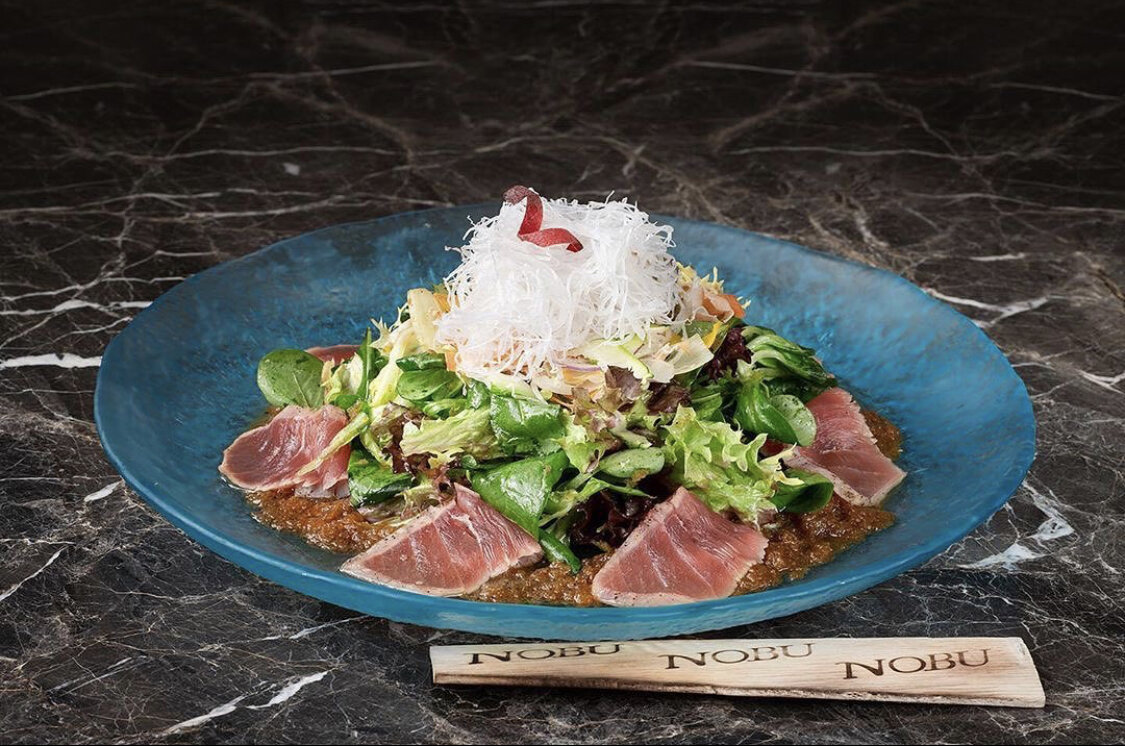 Сашими салат с тунцом и соусом Матсухиса