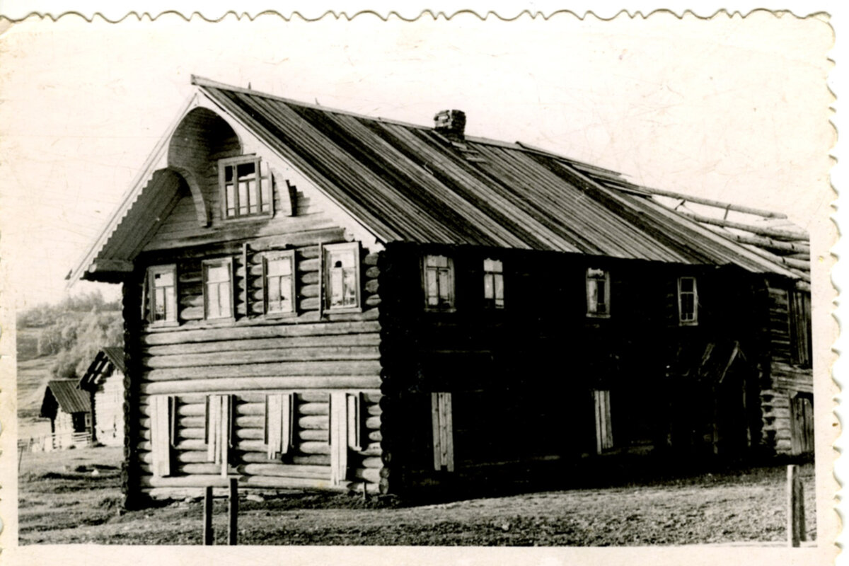 из личного архива На фотографии(50-х годов) дом квартирной хозяйки