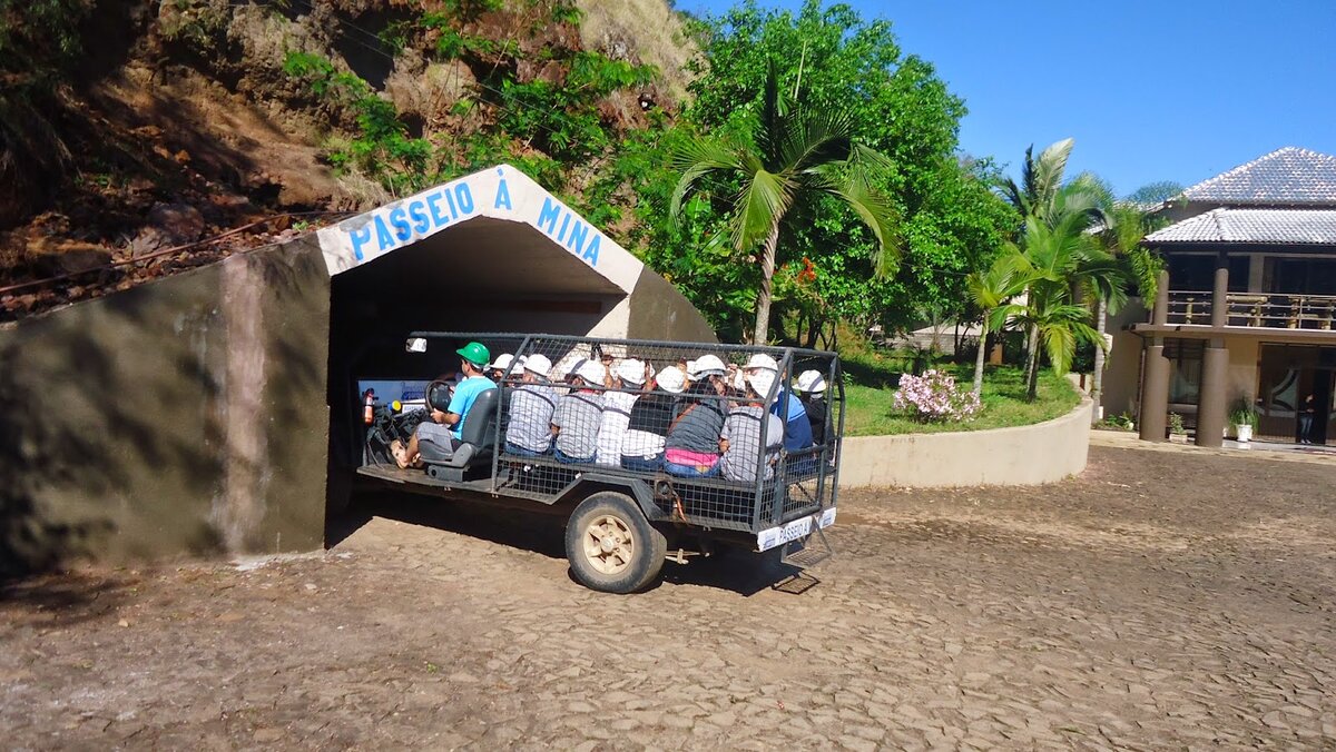 вход в шахту