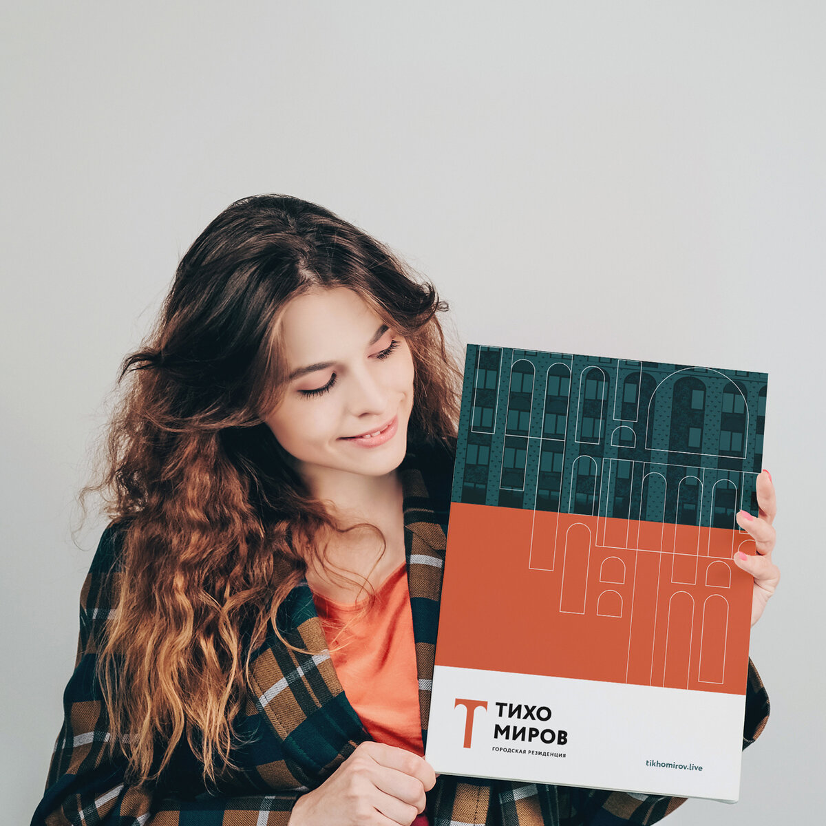 Фирменный стиль для ЖК Тихомиров