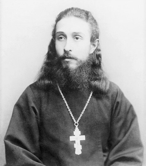 Священник Митрофан Сребрянский, первый духовник Марфо-Мариинской обители.