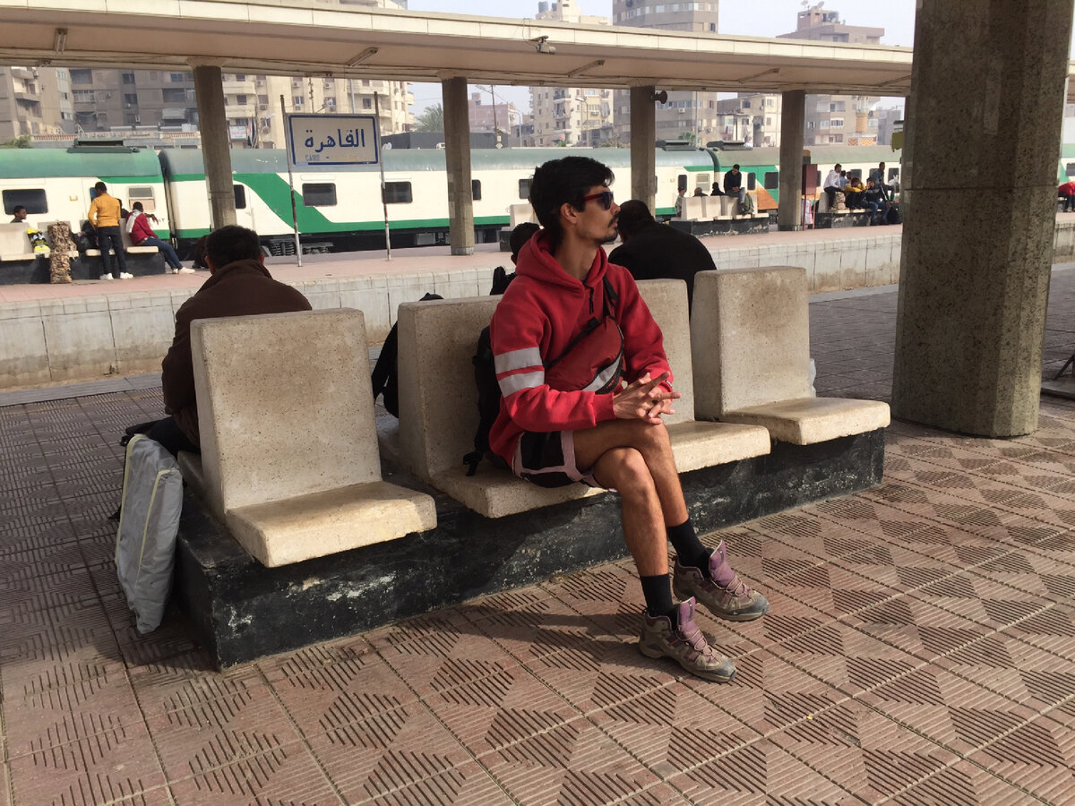 В ожидании египетского поезда, а приехал русский😃 