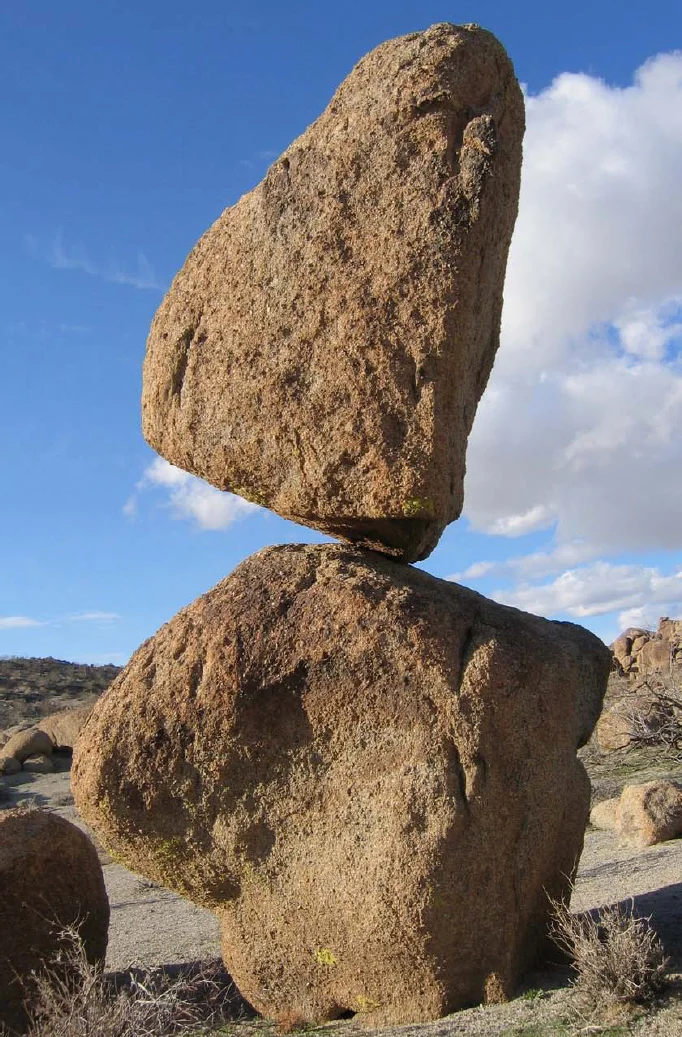 Уроки эквилибристикт от камней в Сан-Бернардино 
