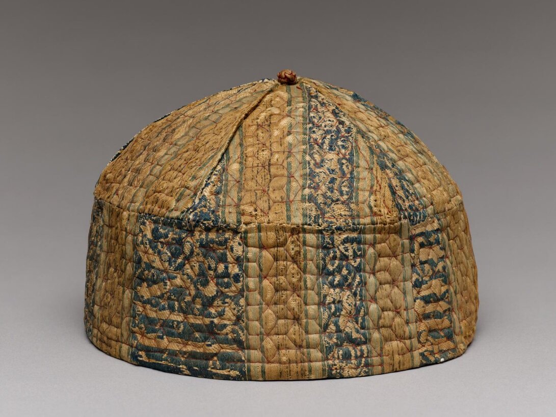 Шапка, мамлюкский Египет, 14 в. Фото: https://www.clevelandart.org/