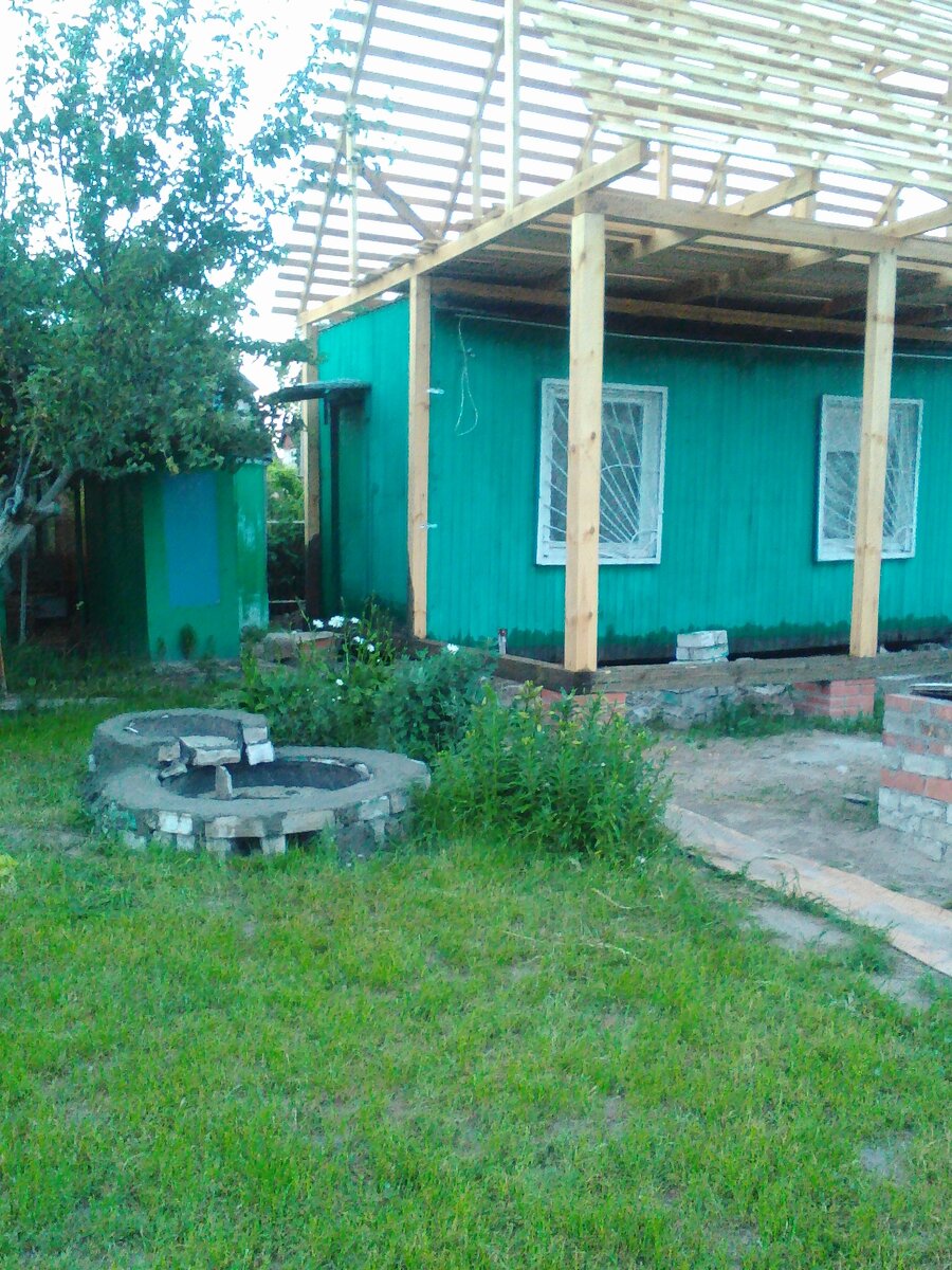 в кадр попал будущий фонтан