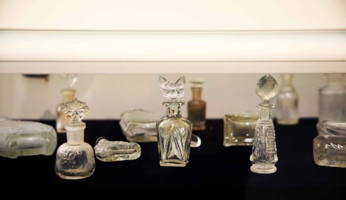 Коллекция флаконов от духов Г. Брокара. Материал взят из свободного источника.