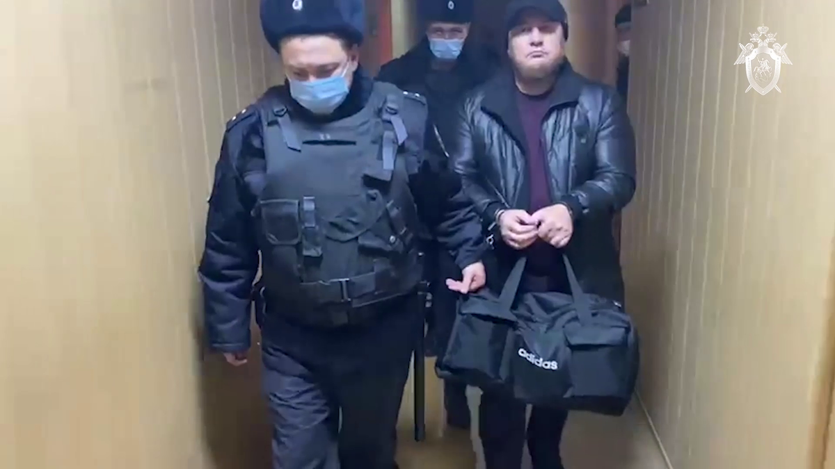 Фото с сайта  Следственного управления СК РФ по Алтайскому краю: задержание Сергея Богданова 