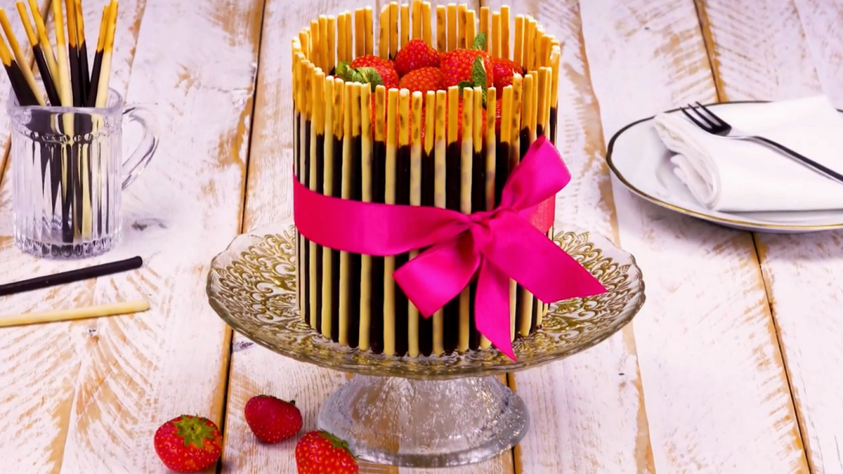 Шоколадный торт с клубничным конфи Китайские блюда китайская еда китаец готовит китайские рецепты китайская кухня Китай