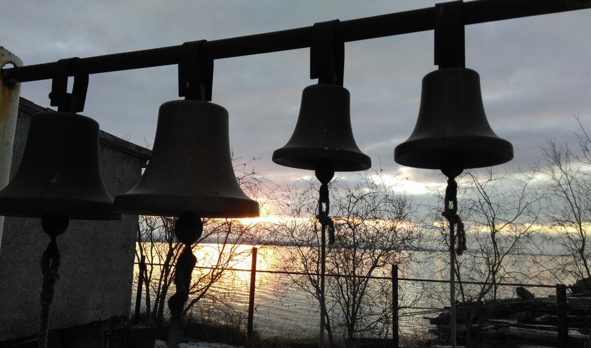 Звонница храма свв. Кирилла и Мефодия села Тиличики. Камчатка