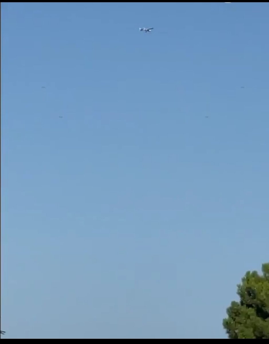 Скриншоты из видео очевидцев, Севастополь