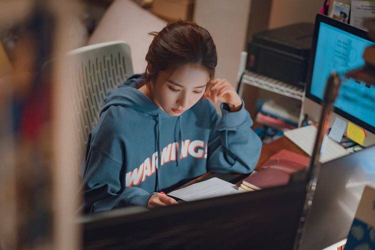 Кадр из дорамы "Продолжение" (кор. 런온), 2021