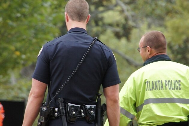    Полиция США (cc) Hotlanta Voyeur