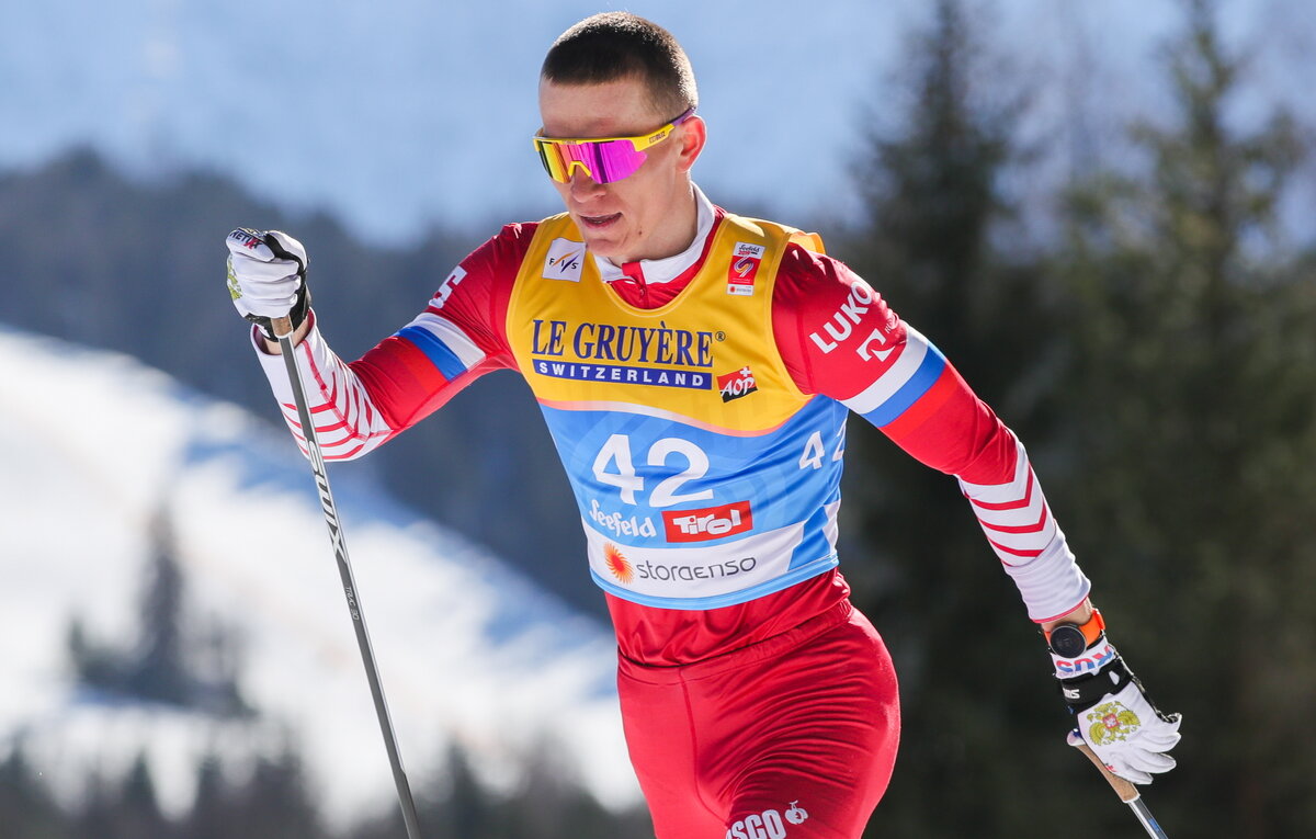    Александр Большунов  Сергей Бобылев/ТАСС