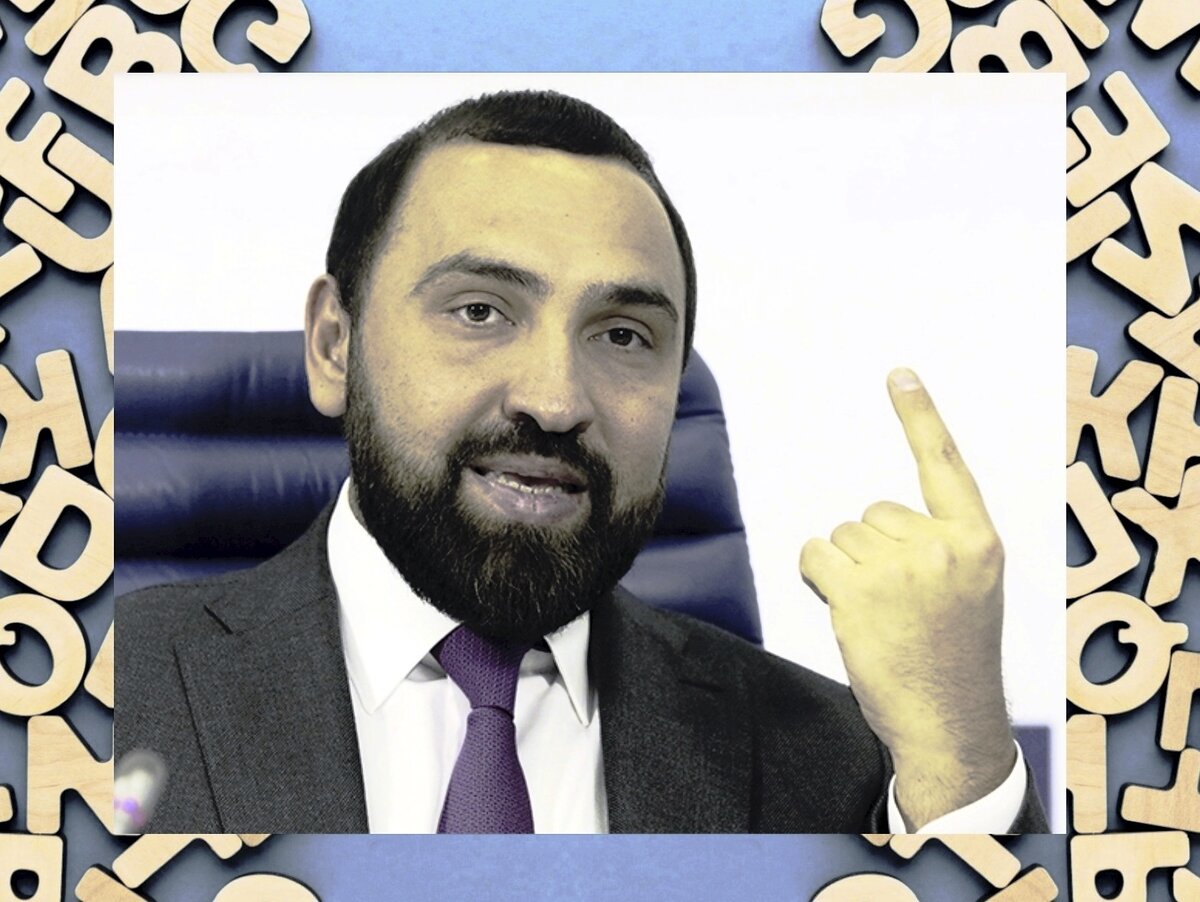 Султан Хамзаев