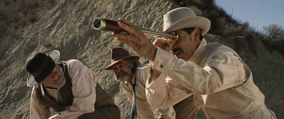 Курт рассел костяной томагавк. Шериф хант. Костяной томагавк (bone tomahawk). Курт рассел костяной томагавк. Вестерн ужасы.