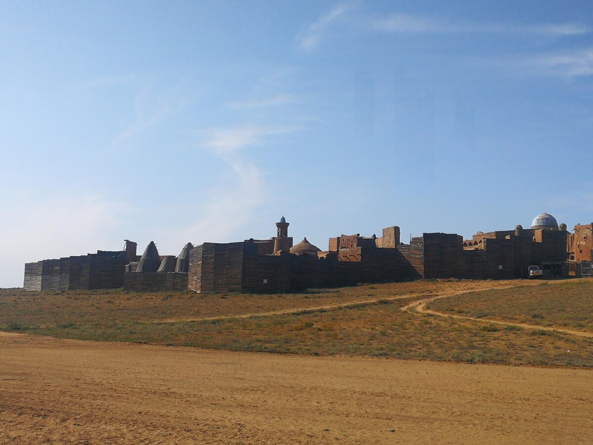 Очертания "древнего" города Сарай Бату