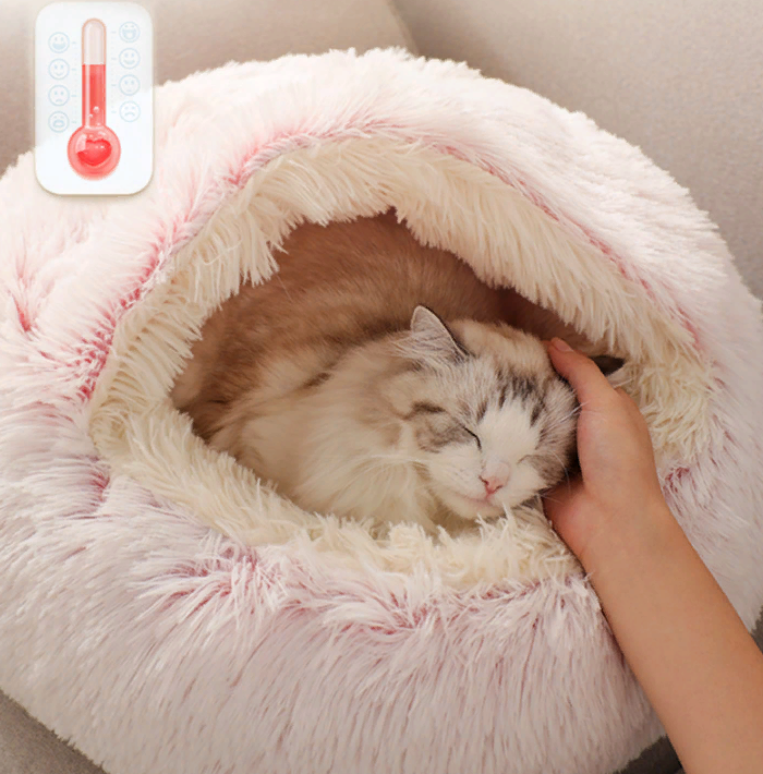 Уютнейшая кроватка в розовом цвете. У кого такая уже есть? Пишите в комменты! 