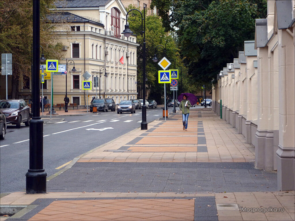 ГП № 68, Городская поликлиника в центре Москвы