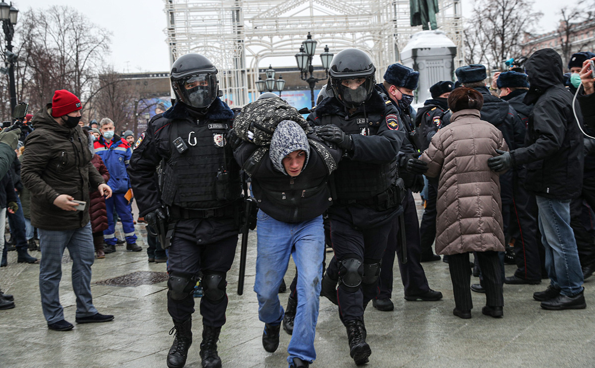 Протесты в России 