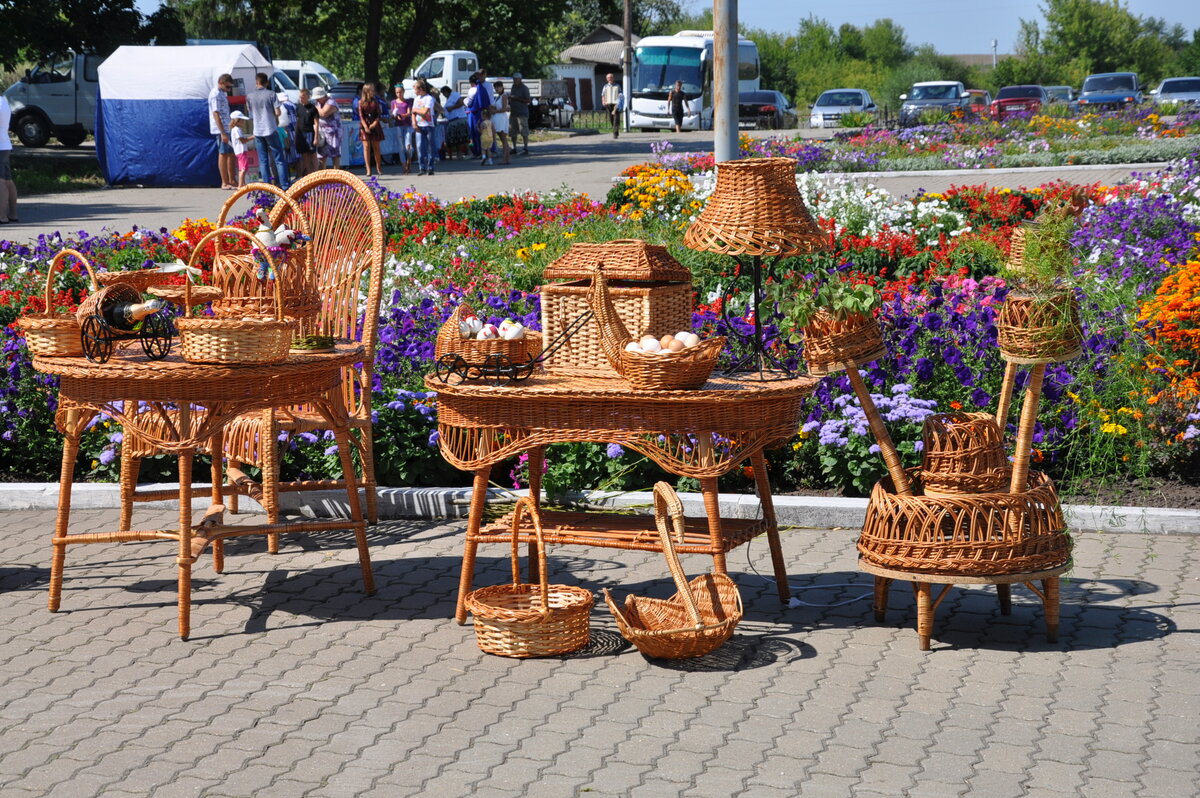 Изделия из лозы. Фото автора. 