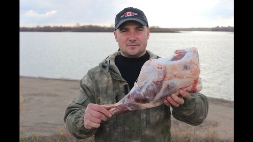 Взял мясо и запёк его в земле, мясо тает во рту. Делюсь рецептом приготовления