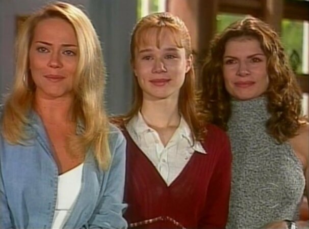 Главными героинями сериала стали три сестры