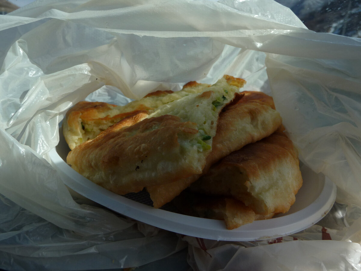 Осетинский пирог с черемшой