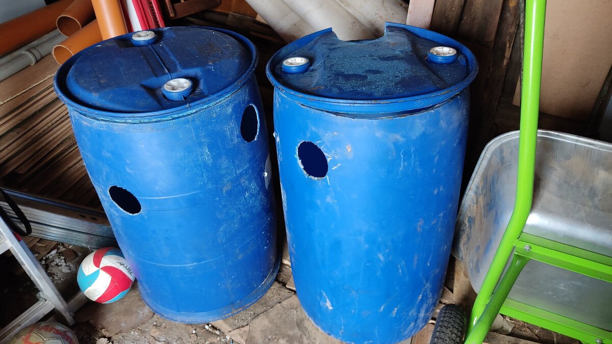 Подготовленные бочки по 250л.