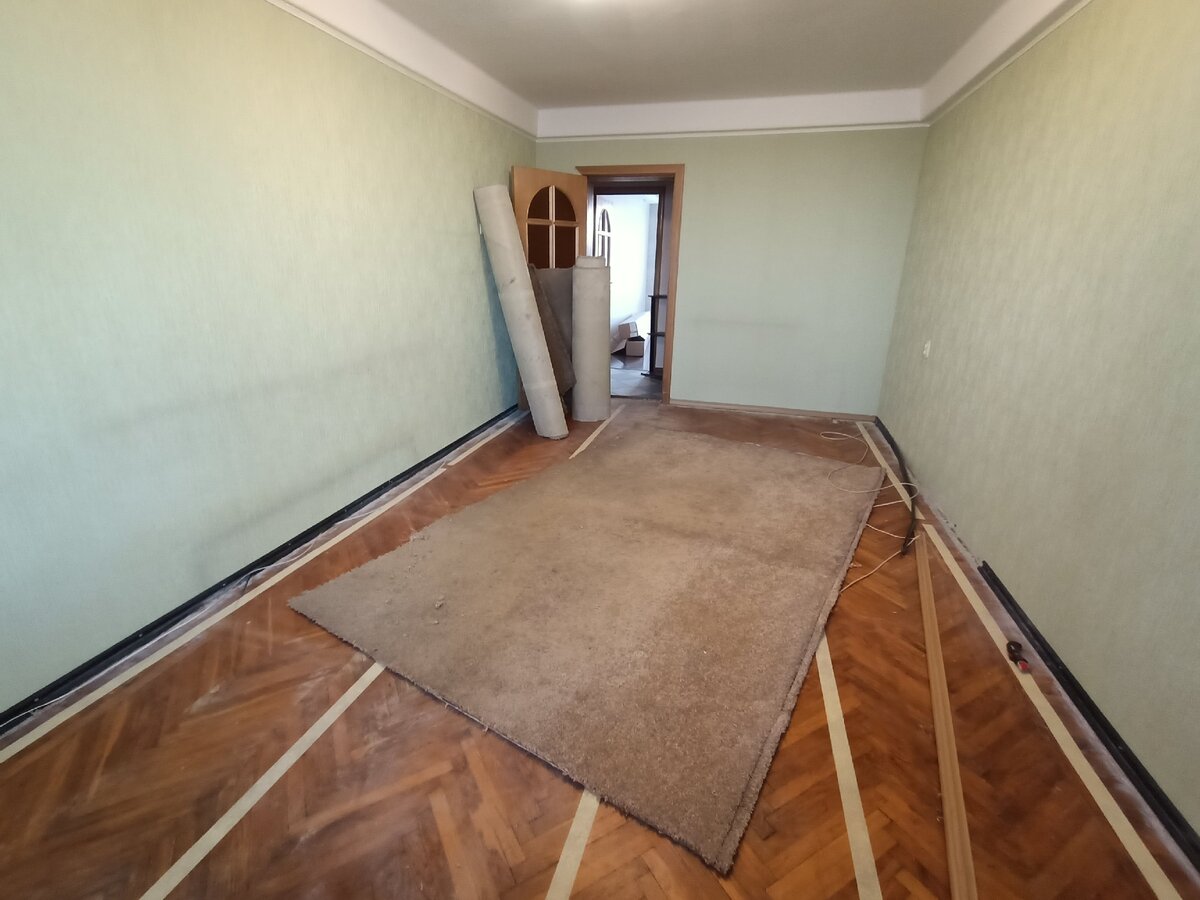 Комната до ремонта