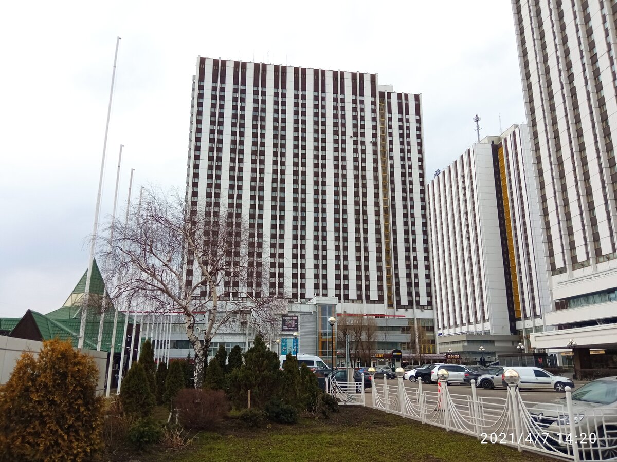 Измайловский гостиничный комплекс. Фото автора канала Звон небес