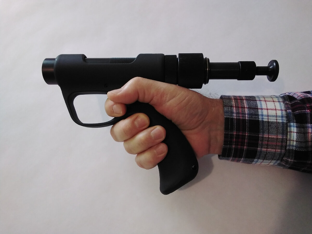 — Пистолетная ракетница по Щербакову