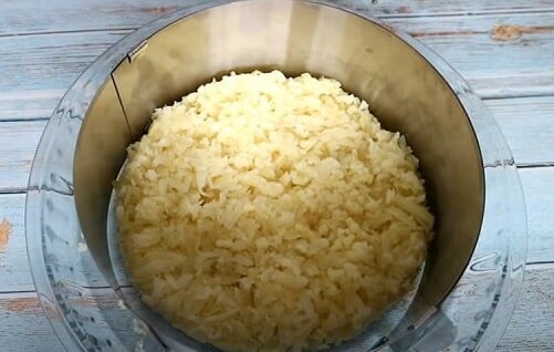 Салат «Мимоза» + варианты с сыром, рисом и маслом