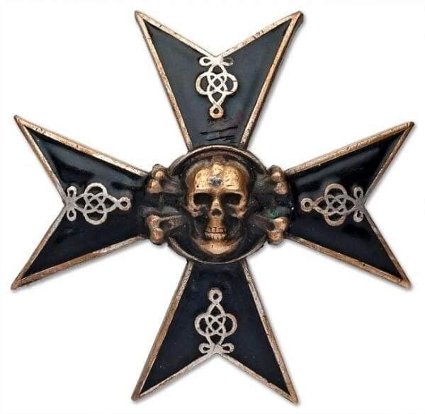 Полковой знак "Бессмертных" гусар.