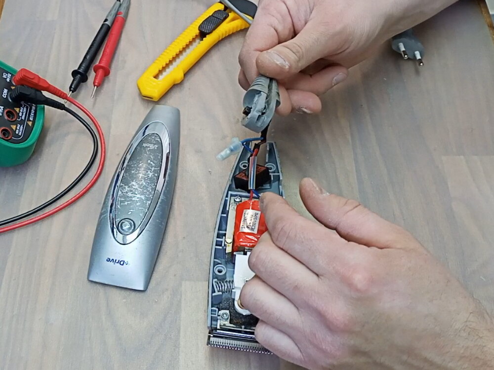 Подвижный элемент машинки.