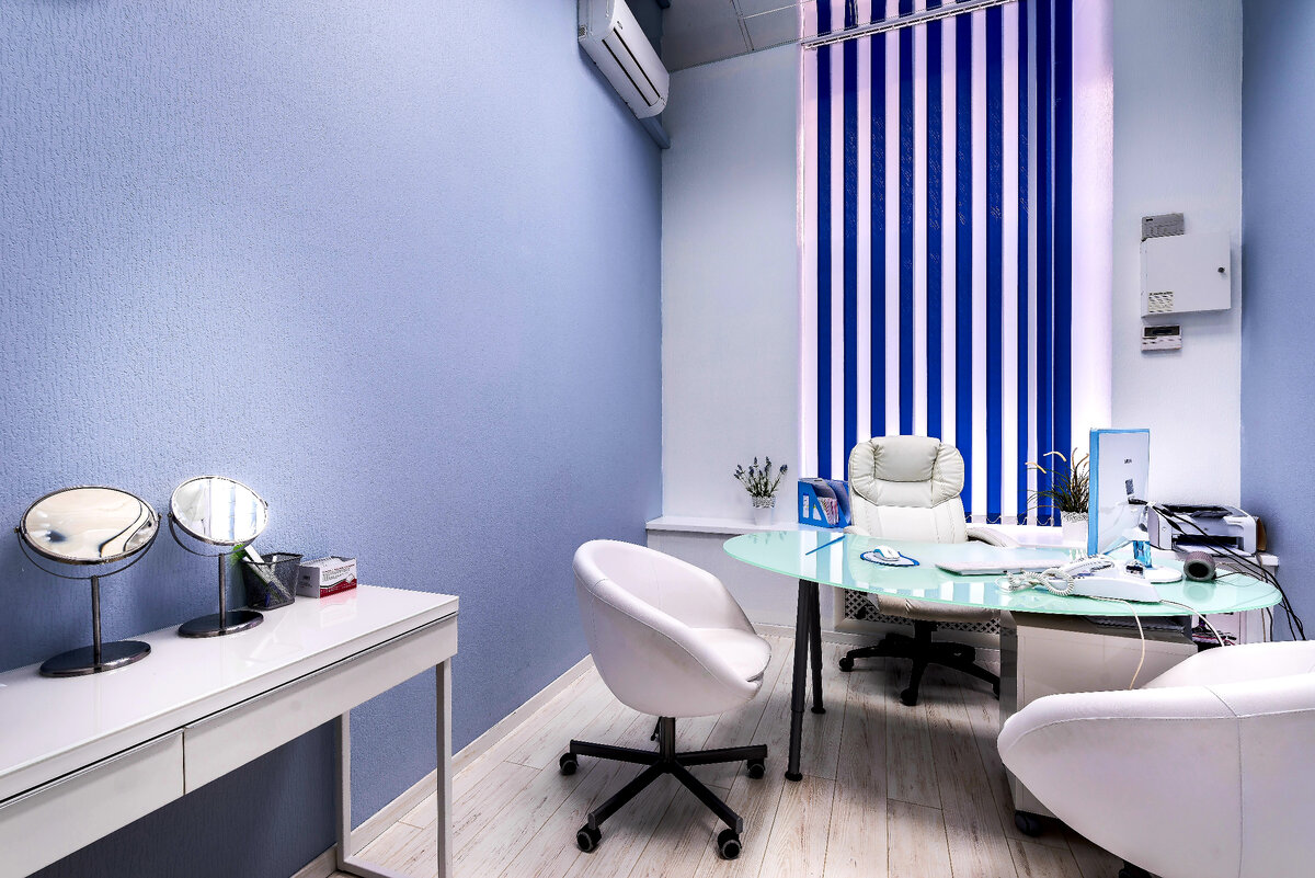 Клиника HFE, в которой Нина делала пересадку волос. Здесь проводили консультацию.