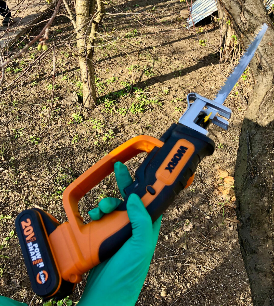 Садовая сабельная пила  WORX