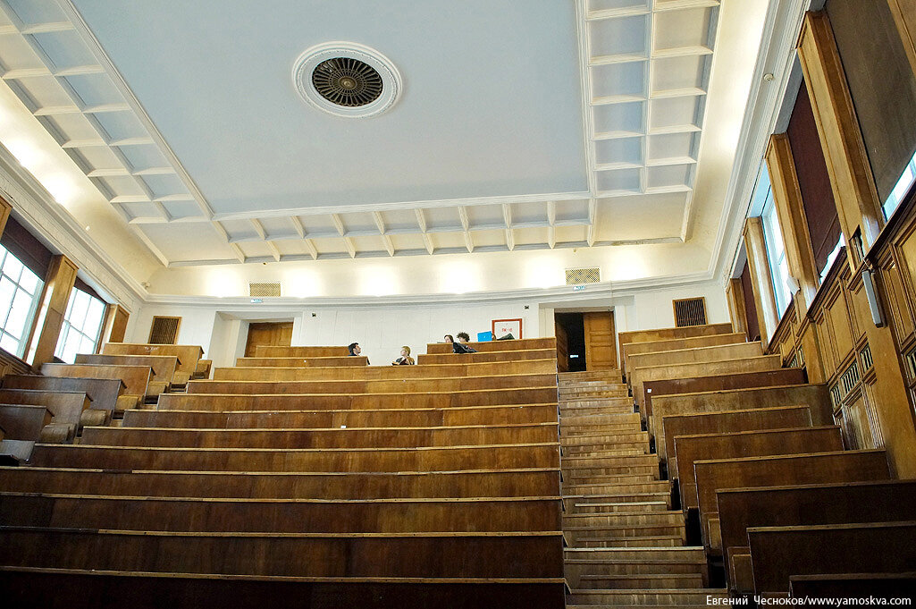 Город на память". 248. Ленинские горы. Вокруг высотки Город на память Дзен