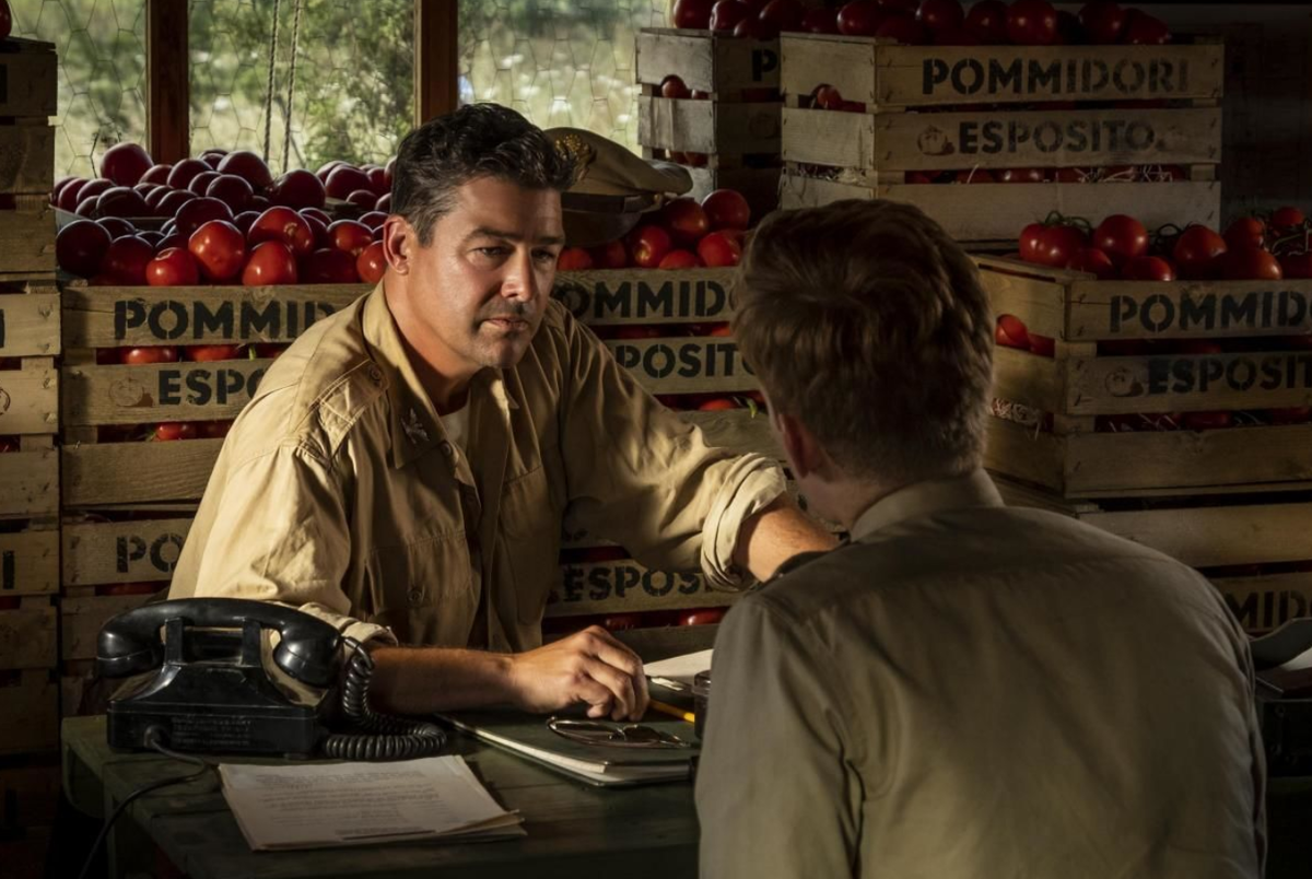 Уловка-22 (мини–сериал 2019). Уловка 22 сериал. Кайл Чандлер сериал. Джордж Клуни уловка 22. Режиссер после 9