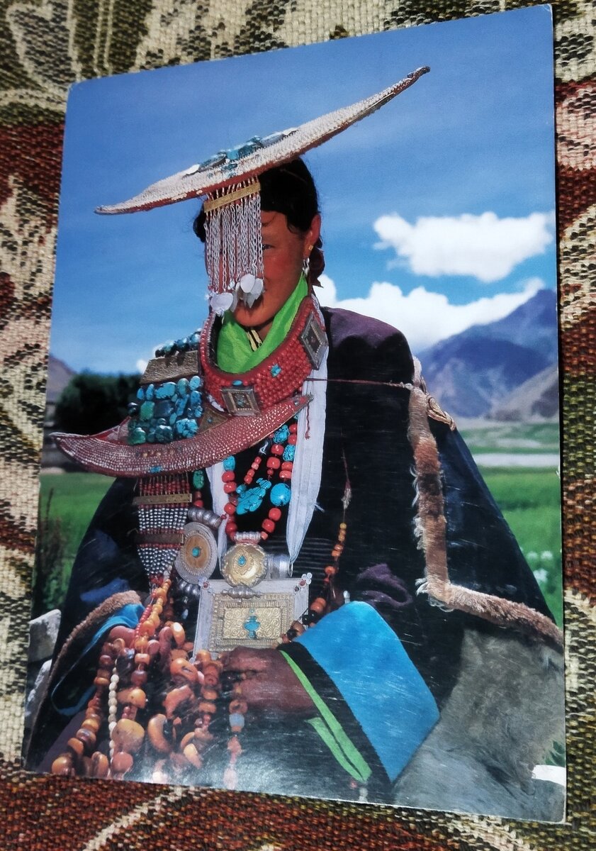 Из Китая всегда приходит что-нибудь интересное. Пришла 11 августа 2009 года